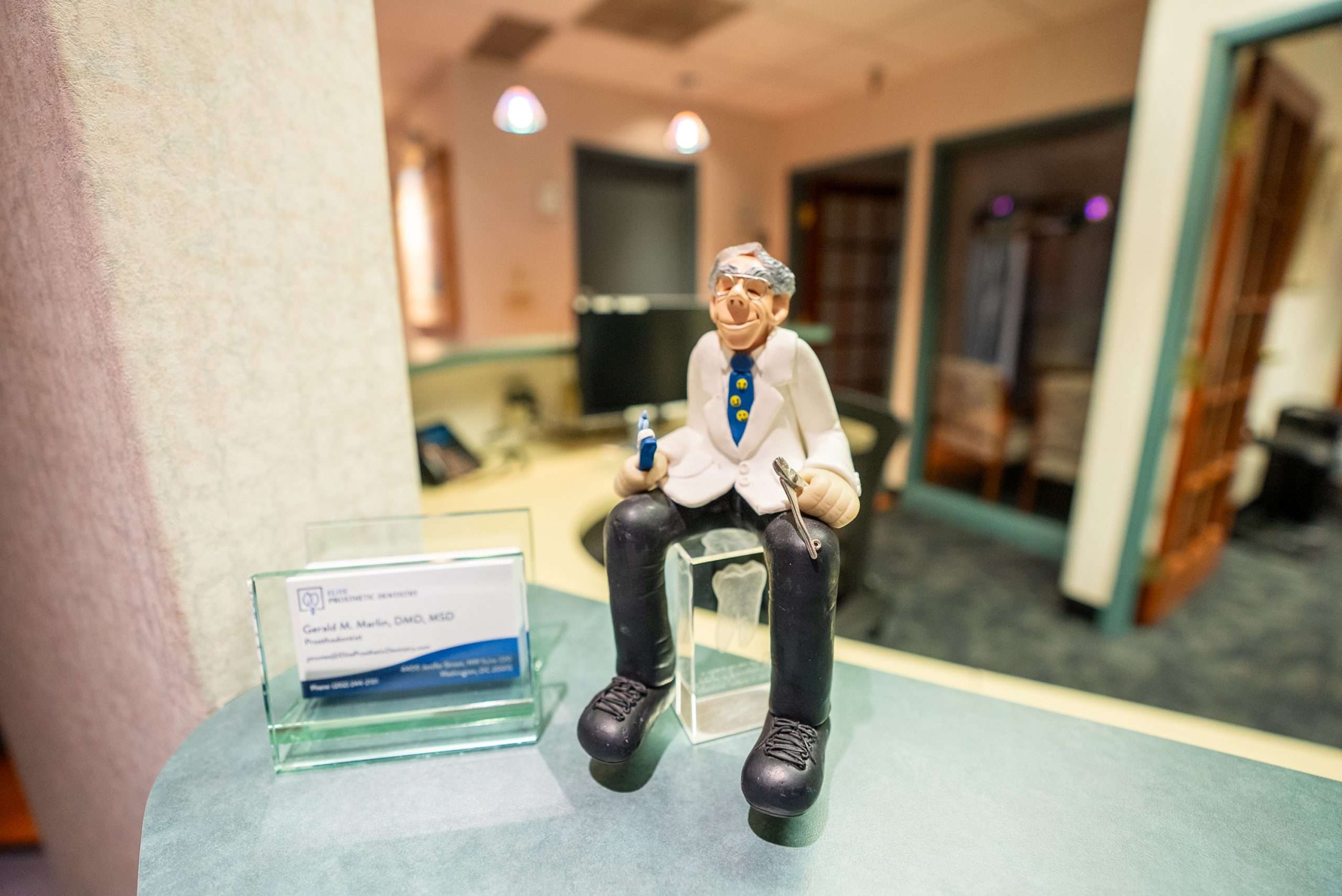 Advanced dental treatment suite